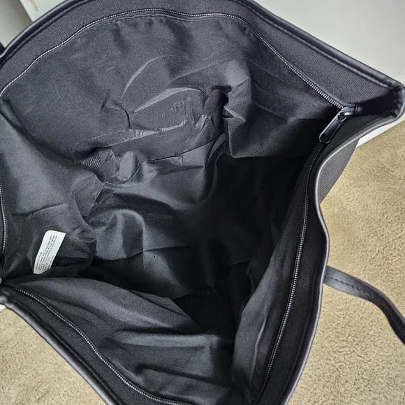 Cleobella XL Black Canvas Tote Zipper Closure Vegan Leather Strap - Picture 11 of 15